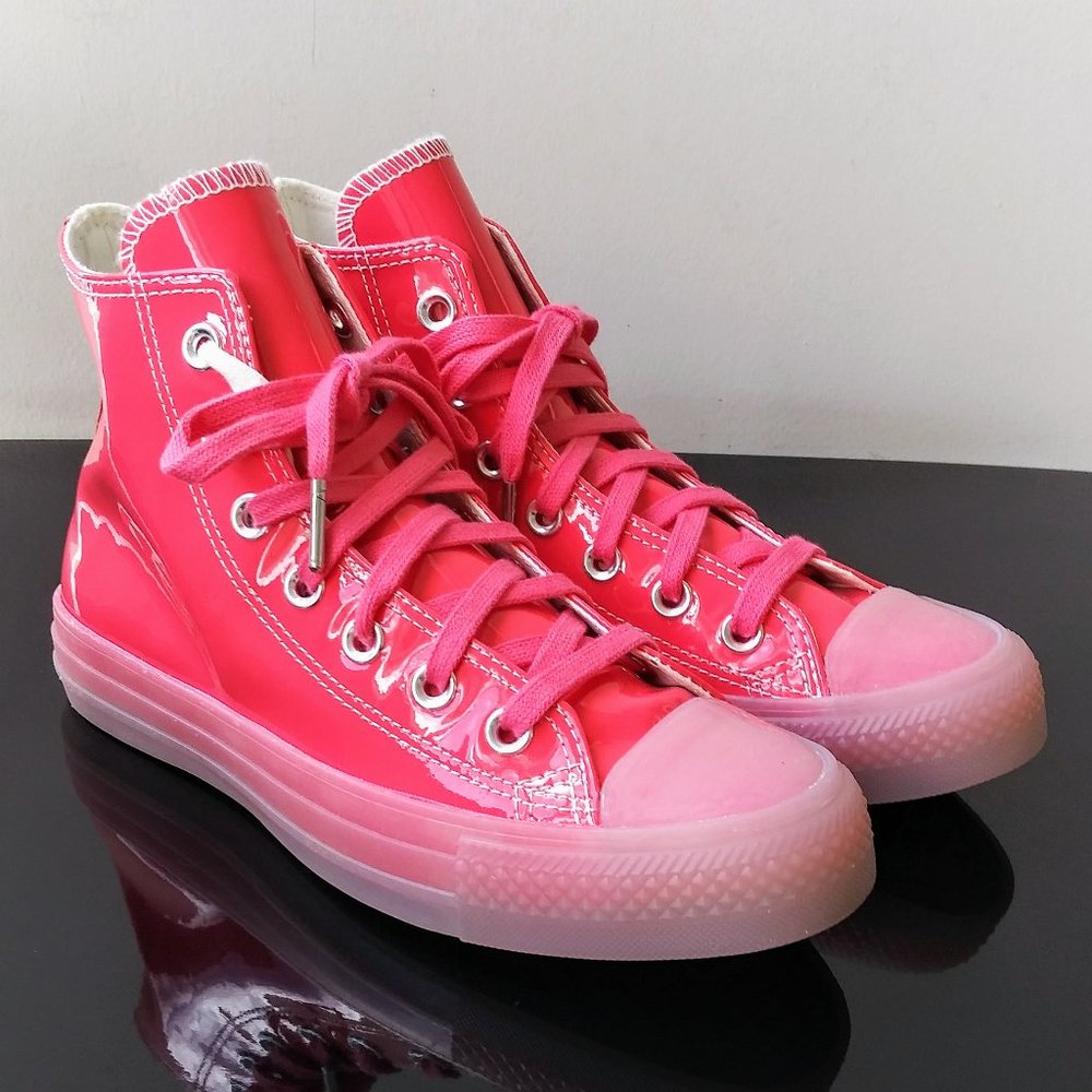 Converse Women's CTAS High-Top Strawberry Jam Egret